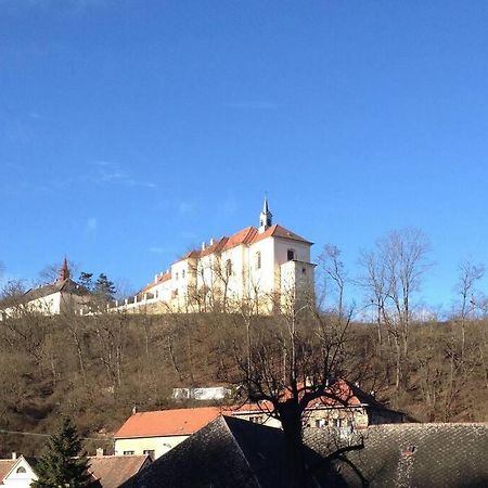 Apt. Overlooking The Castle Nizbor20Km From Prague Exterior foto